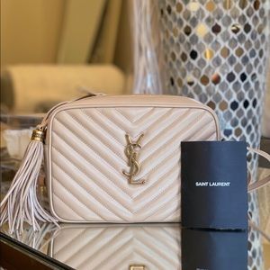 ysl lou camera bolsa nude